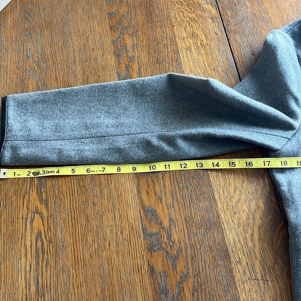 NWT Liz Claiborne Blazer Crisp and Cool Smoke Heat Color Size Large Black Trim - Picture 9 of 14